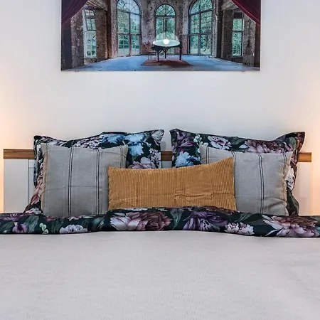 Tynska Ulicka Apartment