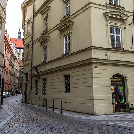 Apartment Tynska Ulicka Prague
